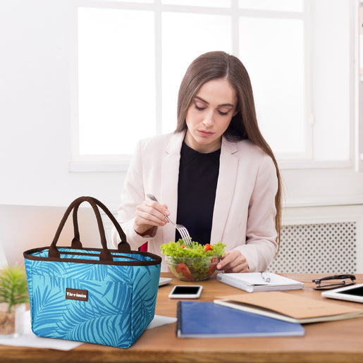 Tirrinia Fashionable Lunch Bag for Girls