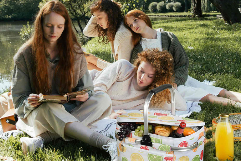 Tirrinia Insulated Picnic Basket with Pattern