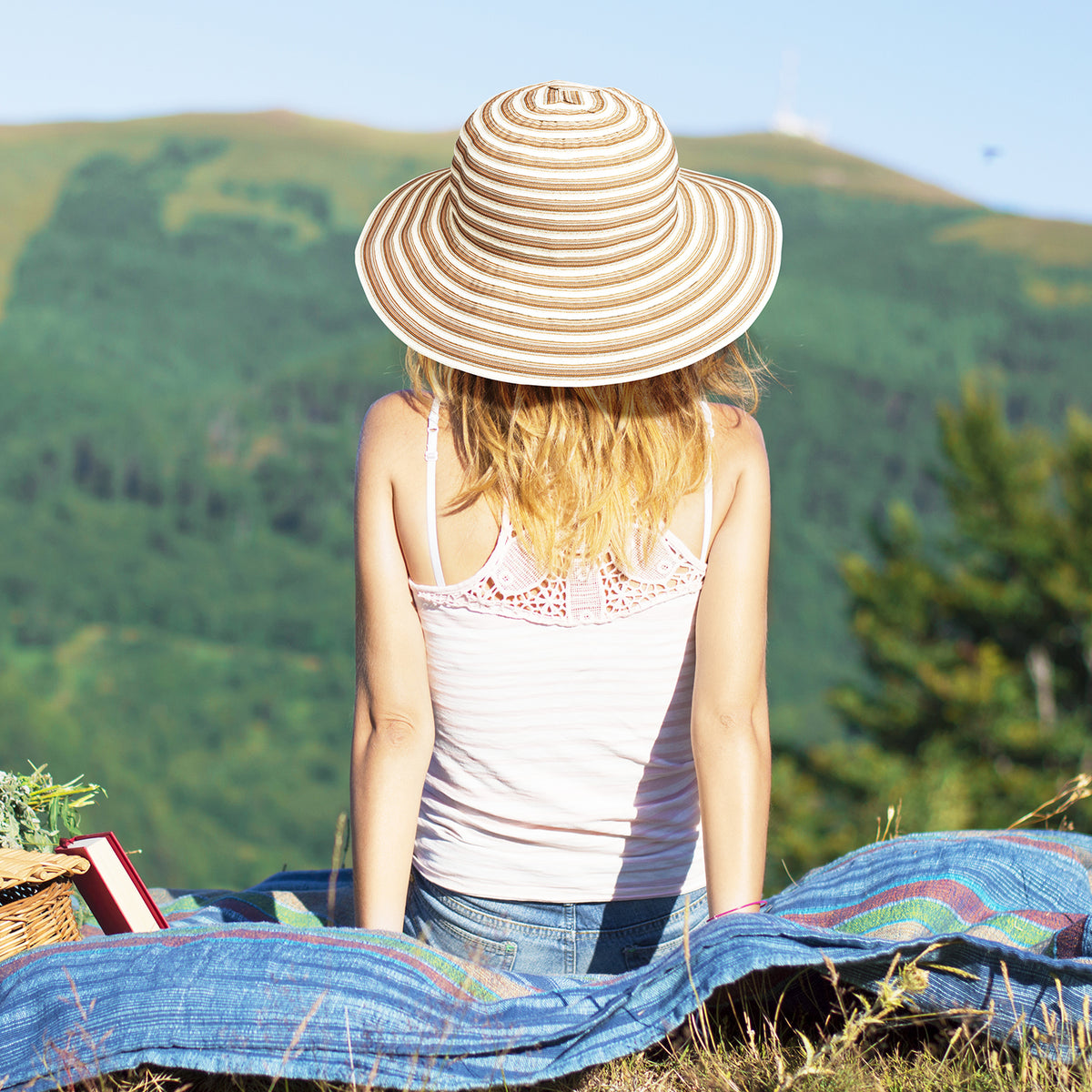 Tirrinia Striped Straw Hat back view